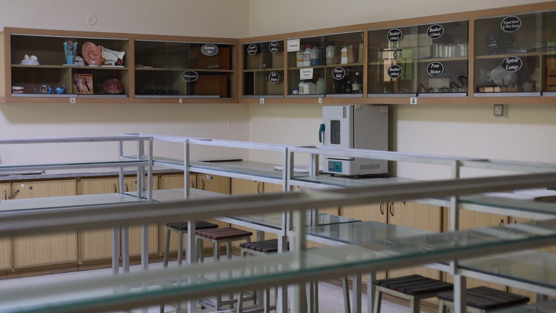 Biology Lab - Thumbnail 2